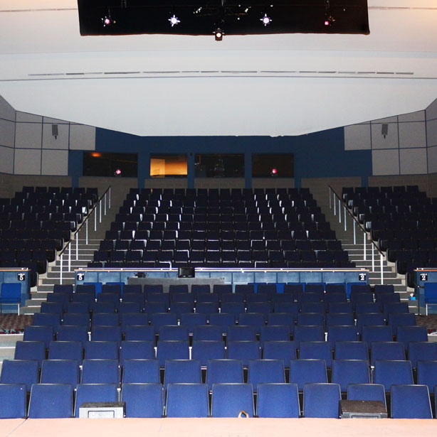 Theatre Oakley Lindsay Center